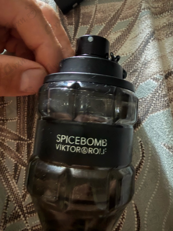 Духи Spicebomb от Viktor & Rolf