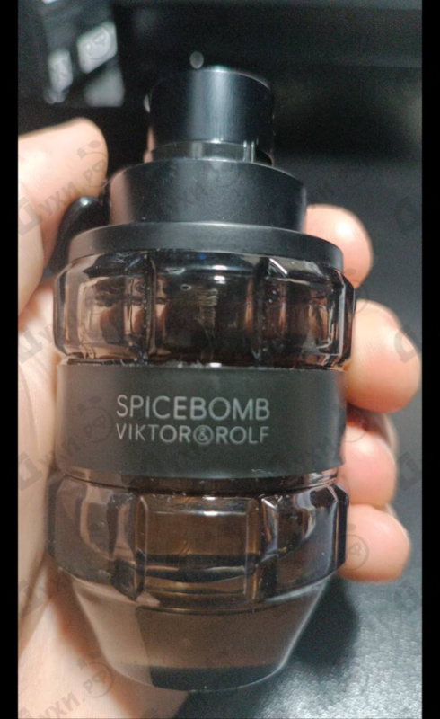 Парфюмерия Spicebomb от Viktor & Rolf