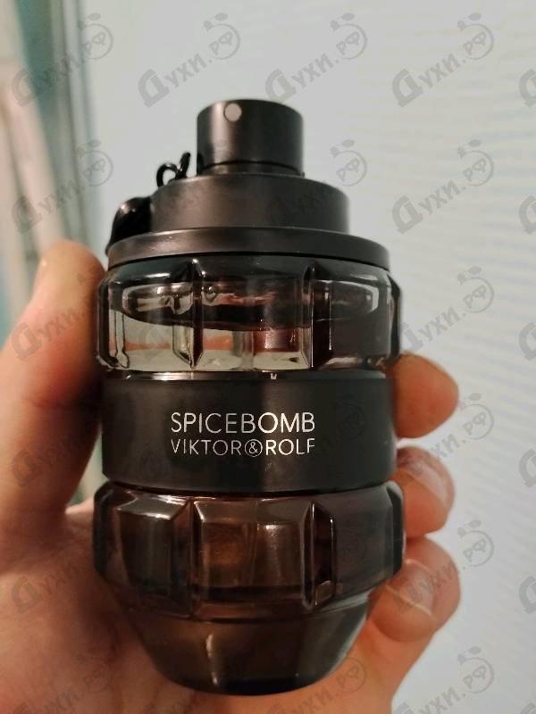 Духи Spicebomb от Viktor & Rolf