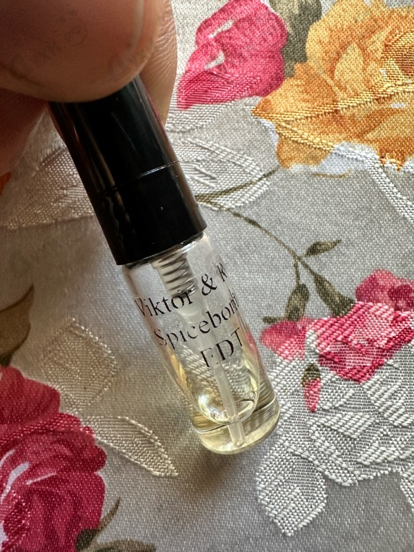 Духи Spicebomb от Viktor & Rolf