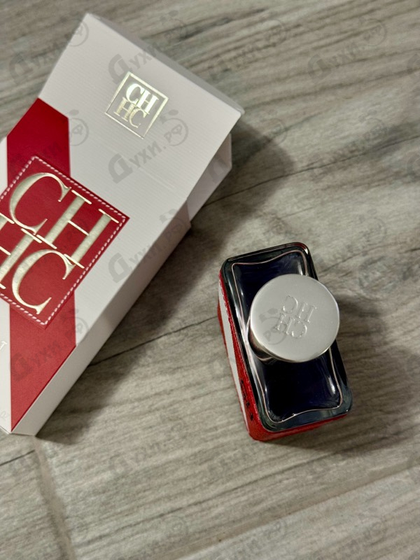 Парфюмерия Carolina Herrera CH Sport