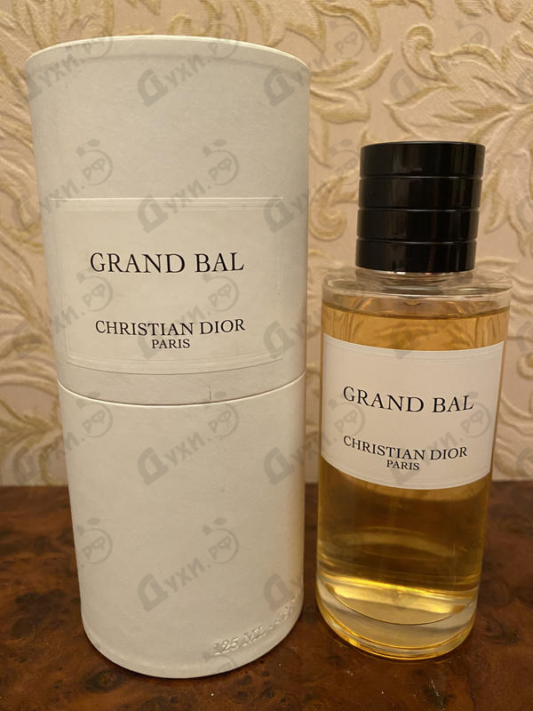 Духи Grand Bal от Christian Dior Отзыв Christian Dior Grand Bal