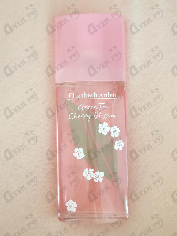 Духи Green Tea Cherry Blossom от Elizabeth Arden