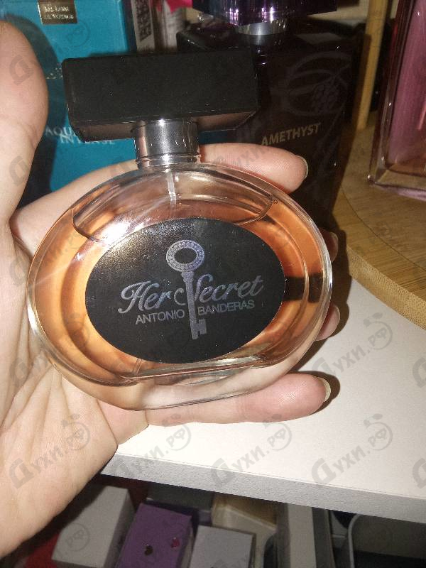 Купить Her Secret от Antonio Banderas