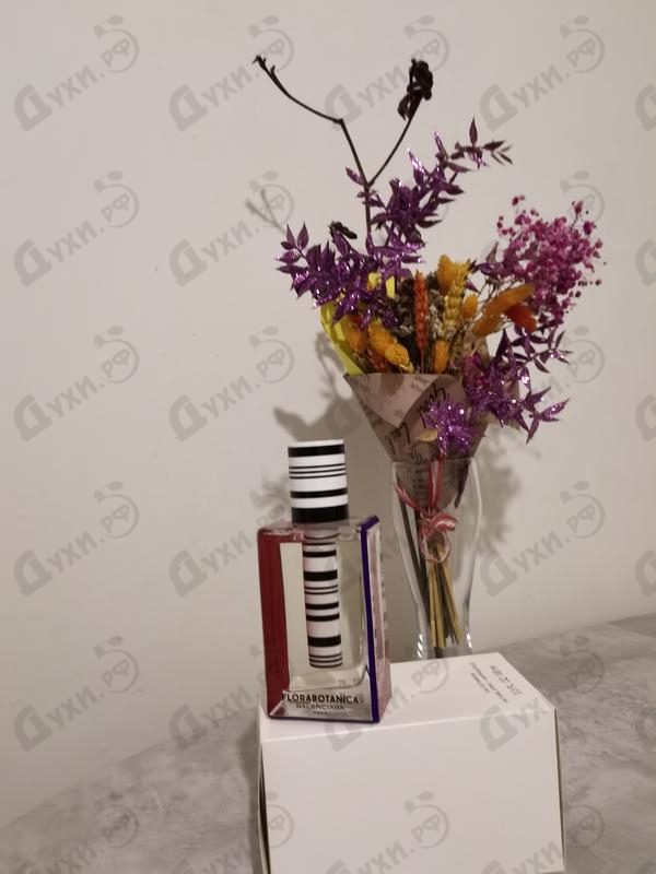 Духи Balenciaga Florabotanica Парфюмерия Florabotanica от Balenciaga