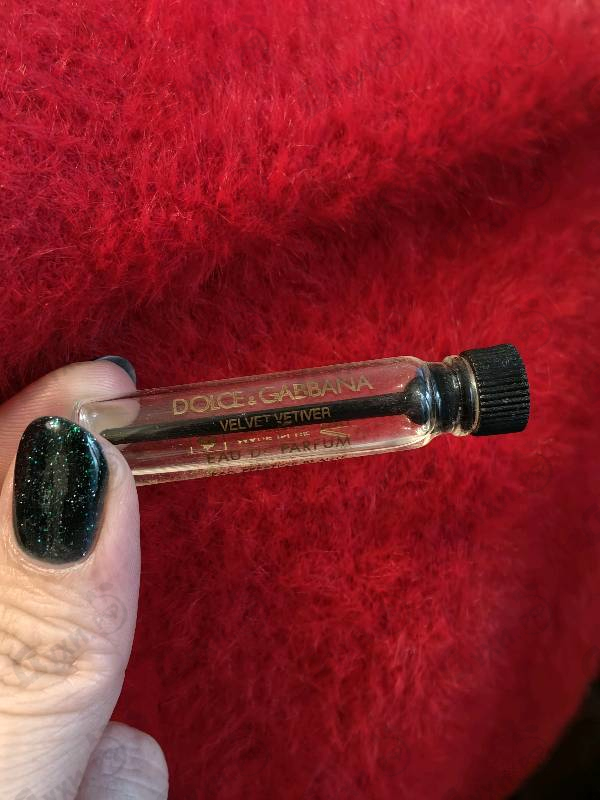 Парфюмерия Velvet Vetiver от Dolce & Gabbana