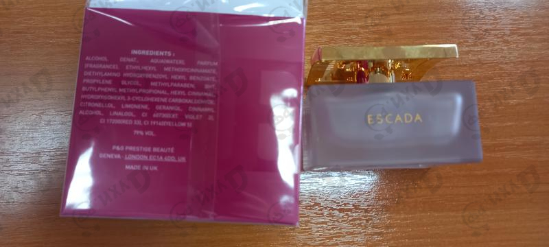 Парфюмерия Escada Especially Delicate Notes