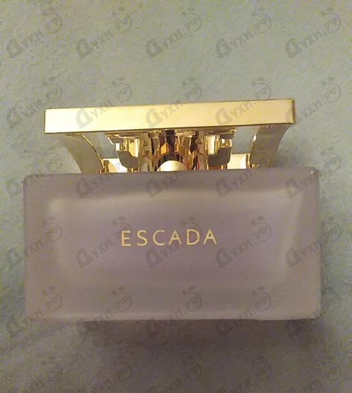 Духи Especially Delicate Notes от Escada