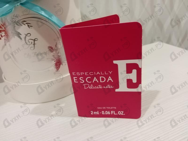 Духи Especially Delicate Notes от Escada