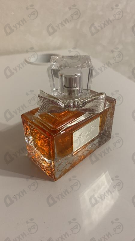 Парфюм Christian Dior Miss Dior Le Parfum Духи Miss Dior Le Parfum от Christian Dior