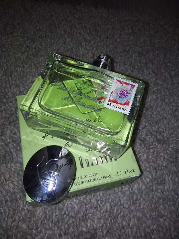 Парфюмерия Parlez-Moi d'Amour Eau Fraiche от John Galliano