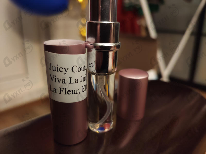 Парфюмерия Viva La Juicy La Fleur от Juicy Couture