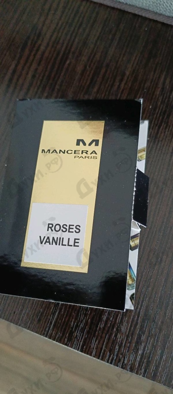 Духи Roses Vanille от Mancera