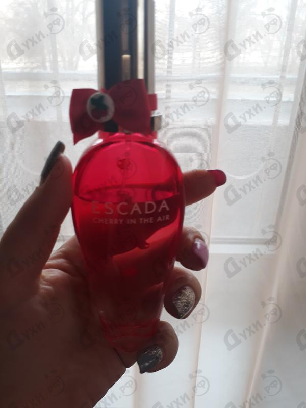 Парфюмерия Cherry In The Air от Escada