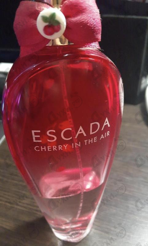 Духи Cherry In The Air от Escada