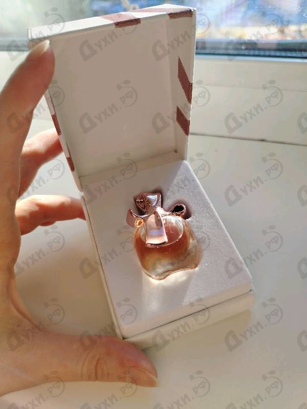 Парфюмерия Nina Ricci Mademoiselle Ricci