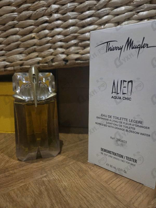 Духи Alien Aqua Chic от Thierry Mugler
