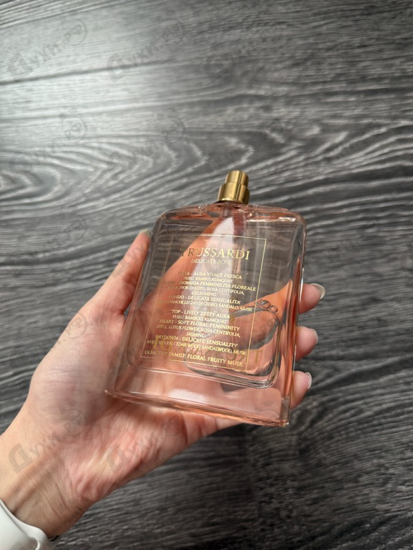 Парфюмерия Trussardi Delicate Rose