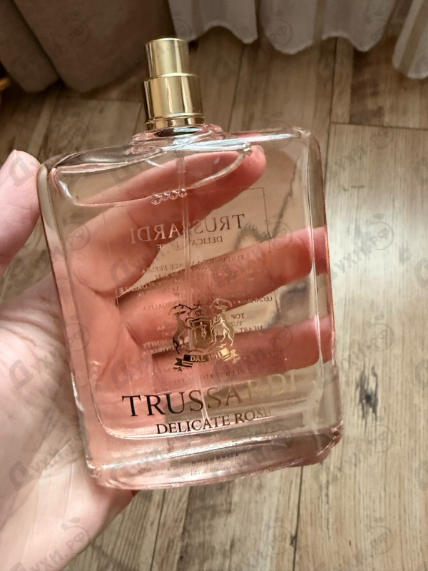 Парфюмерия Trussardi Delicate Rose