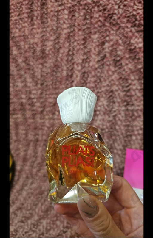 Парфюмерия Pleats Please от Issey Miyake