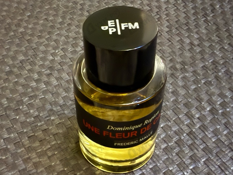 Духи Une Fleur De Cassie от Frederic Malle