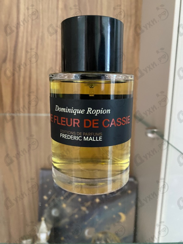 Купить Une Fleur De Cassie от Frederic Malle