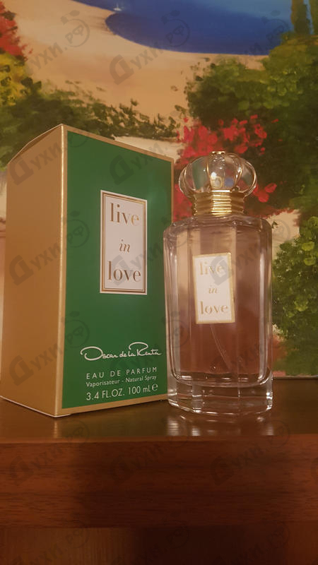 Парфюмерия Oscar De La Renta Live In Love Духи Live In Love от Oscar De La Renta