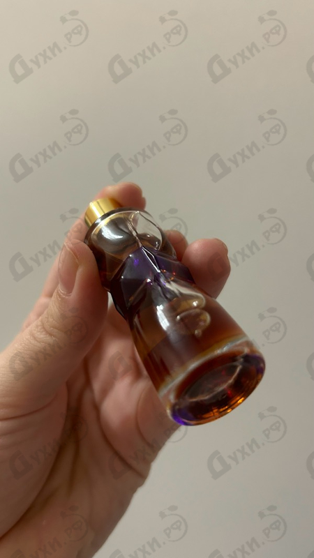 Купить Yves Saint Laurent Manifesto Парфюмерия Manifesto от Yves Saint Laurent