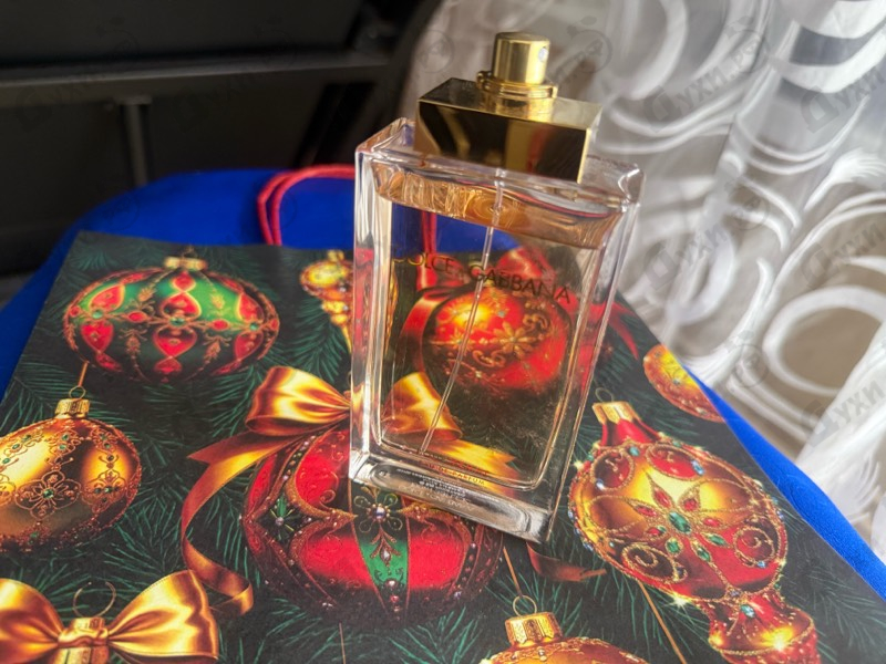 Духи Pour Femme (2012) от Dolce & Gabbana