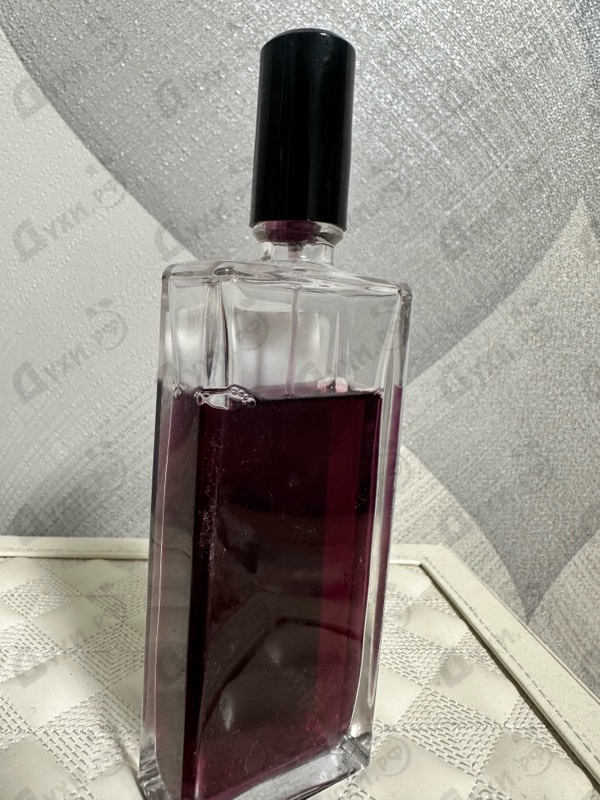 Духи La Fille De Berlin от Serge Lutens