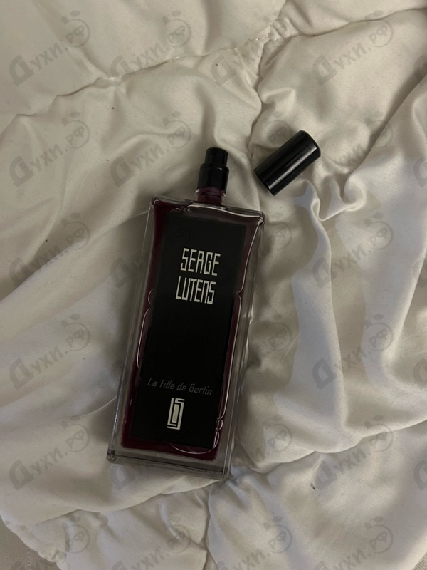 Парфюмерия La Fille De Berlin от Serge Lutens