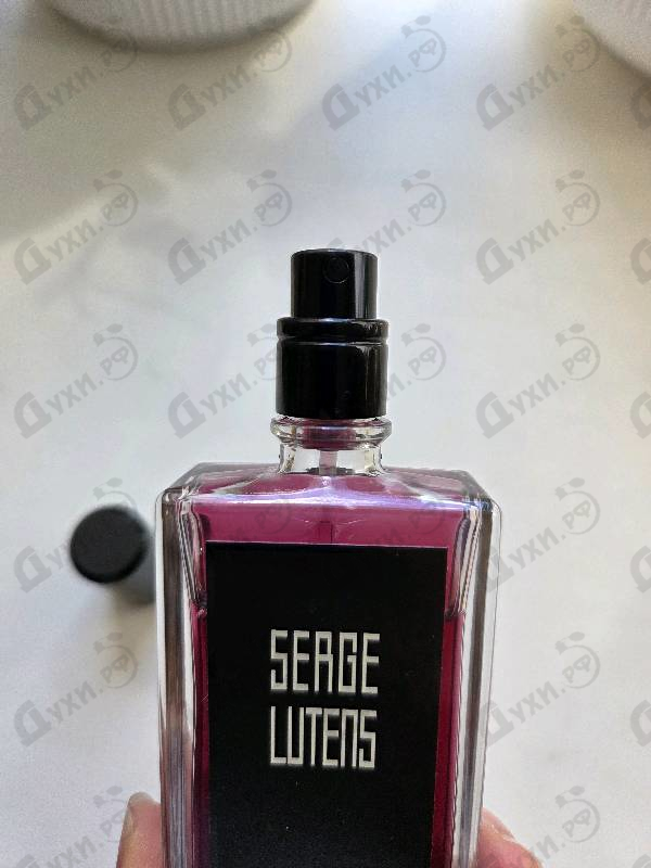 Духи La Fille De Berlin от Serge Lutens