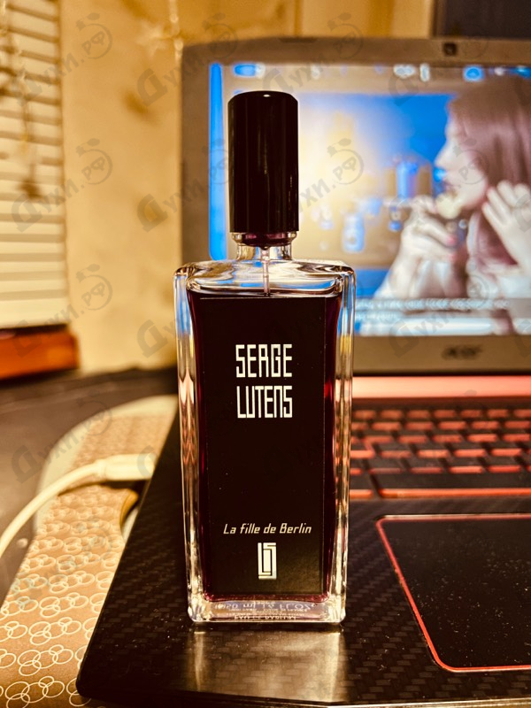 Парфюмерия La Fille De Berlin от Serge Lutens
