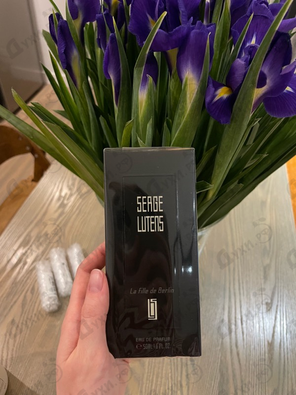 Парфюмерия La Fille De Berlin от Serge Lutens