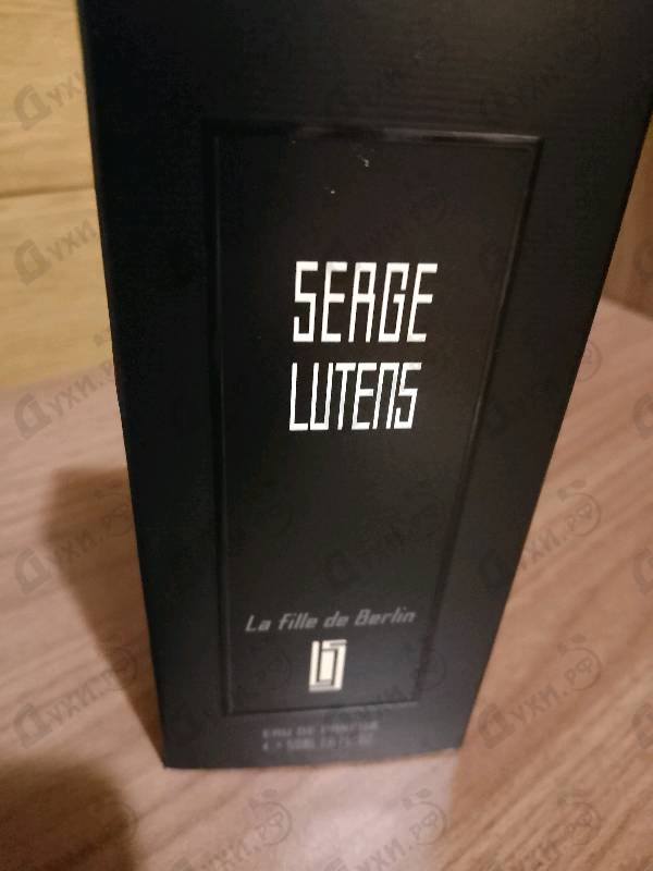 Парфюмерия La Fille De Berlin от Serge Lutens