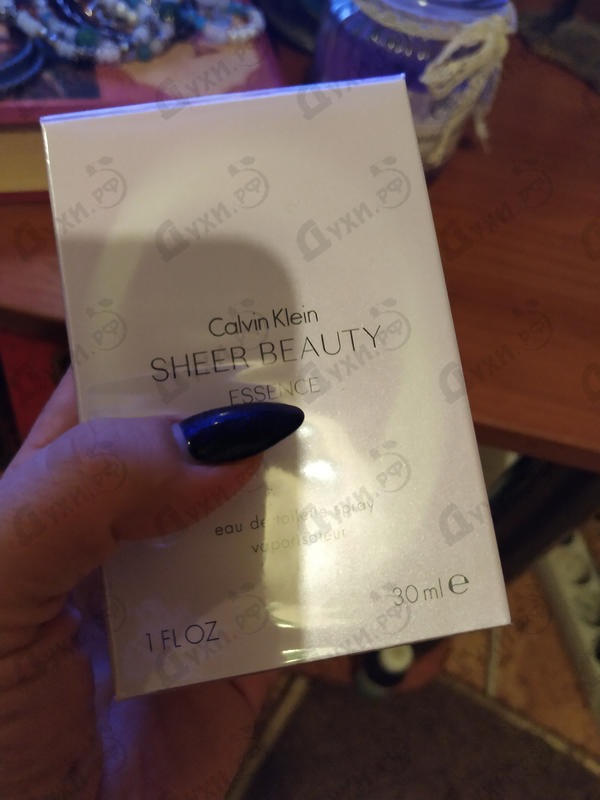 Купить Sheer Beauty Essence от Calvin Klein