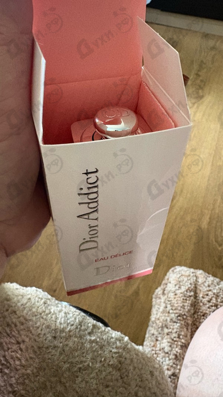 Духи Addict Eau Delice от Christian Dior