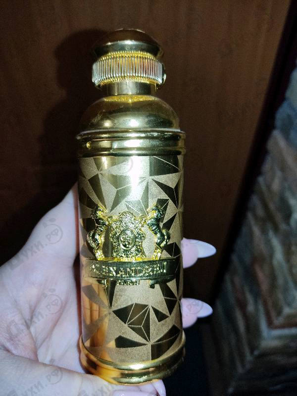 Купить Rose Oud от Alexandre J