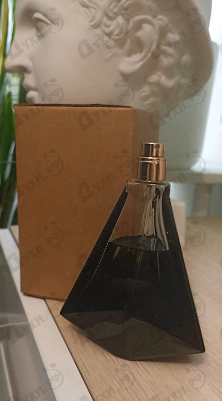 Парфюмерия Kim Kardashian True Reflection