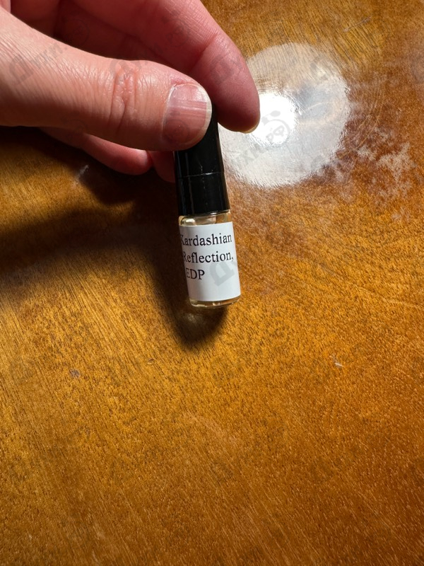 Духи True Reflection от Kim Kardashian