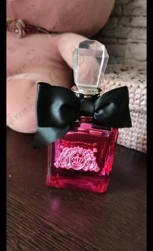 Парфюмерия Viva La Juicy Noir от Juicy Couture