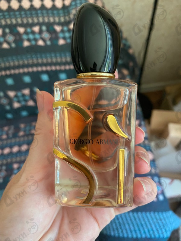 Парфюмерия Giorgio Armani Si