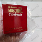 Духи Chic Petals от Moschino