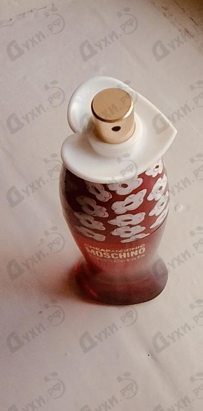 Купить Moschino Chic Petals