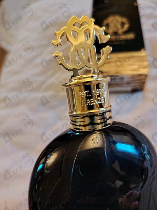 Парфюмерия Roberto Cavalli Nero Assoluto