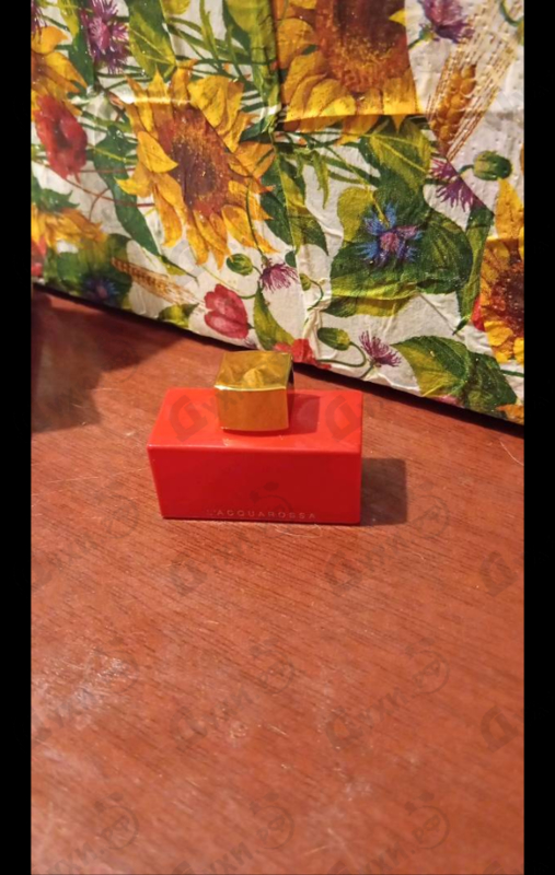 Купить L'acquarossa от Fendi