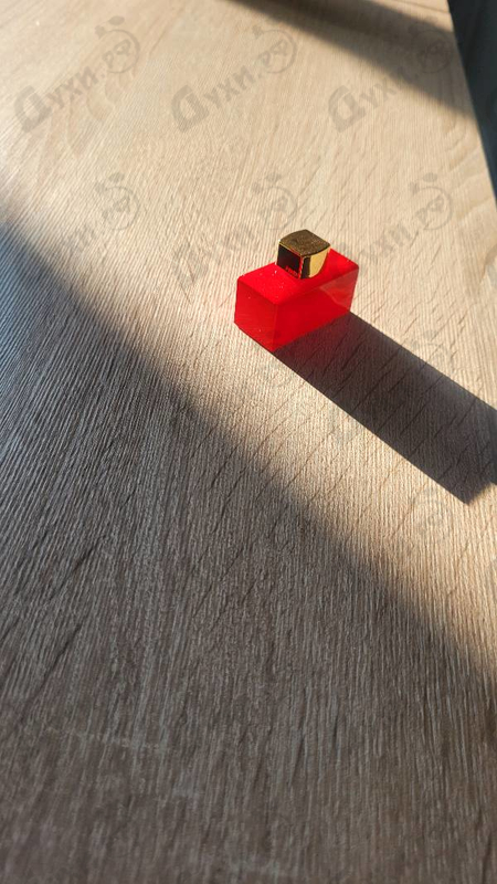 Купить L'acquarossa от Fendi