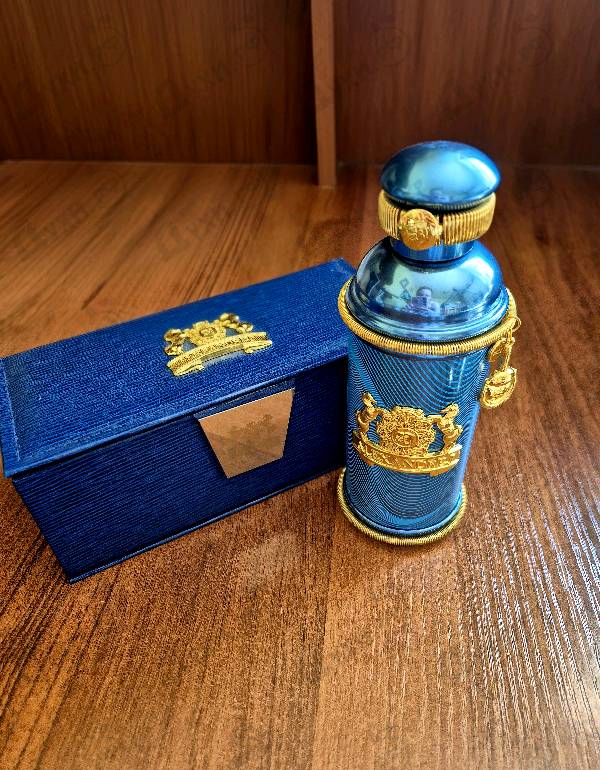 Купить Zafeer Oud Vanille от Alexandre J