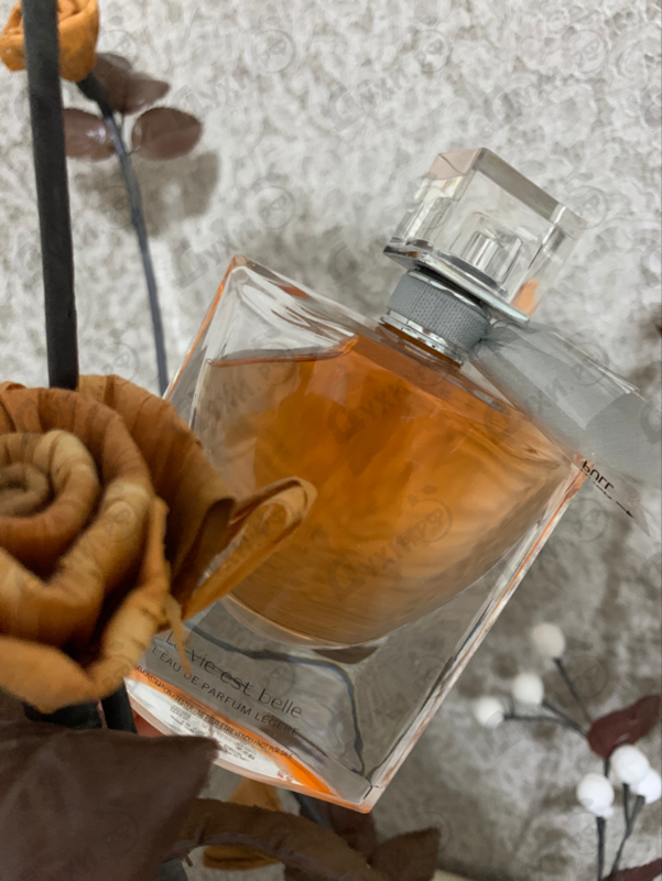 Отзывы Lancome La Vie Est Belle L'eau Legere Купить La Vie Est Belle L'eau Legere от Lancome