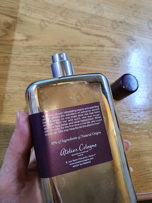 Духи Atelier Cologne Silver Iris Купить Silver Iris от Atelier Cologne